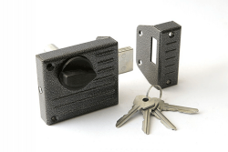 ЗН1-2.1 Замок накладной Зенит (серебро)