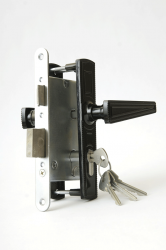 ЗВ4-3.01 Замок врезной Зенит (черный)